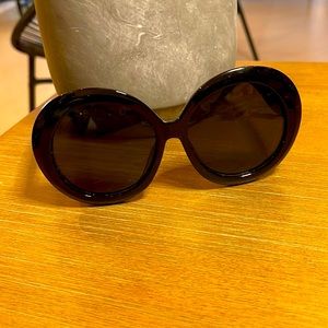 Oversized Round sun glasses 👓